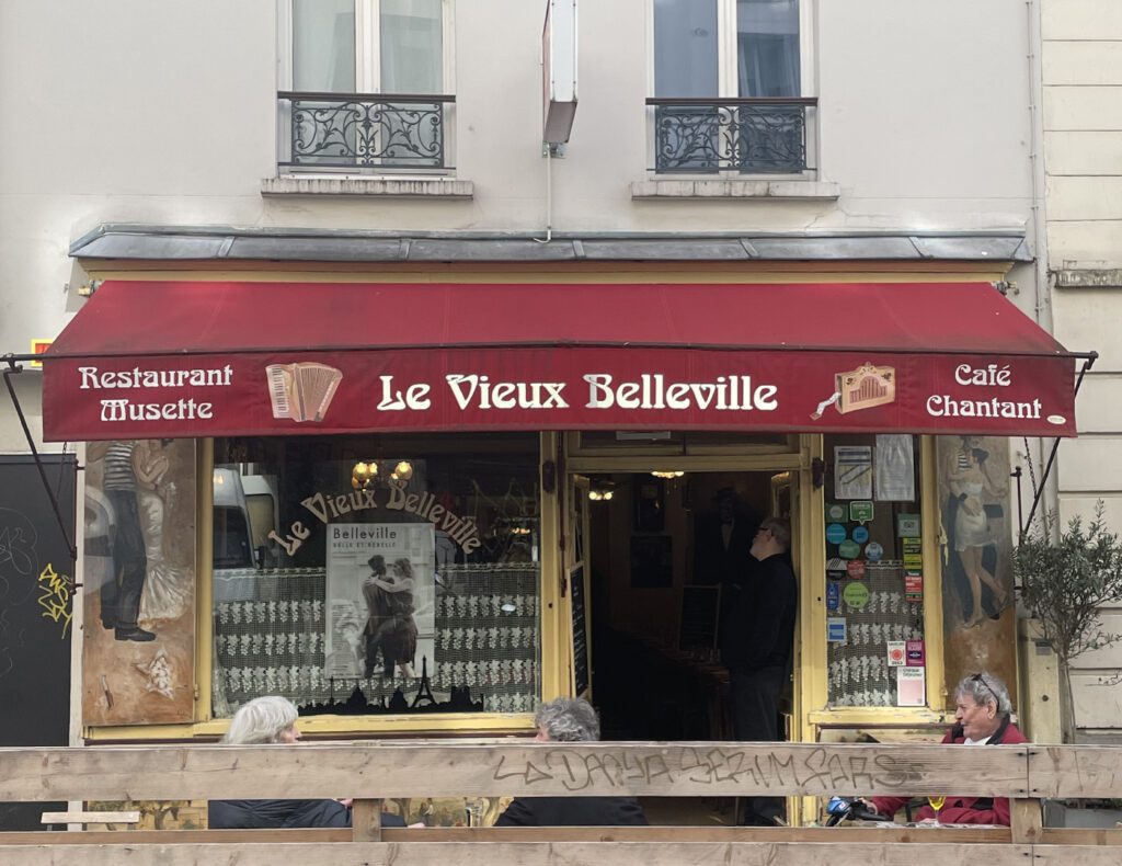 ICI Toilettes - Le Vieux Belleville Bar Paris 2