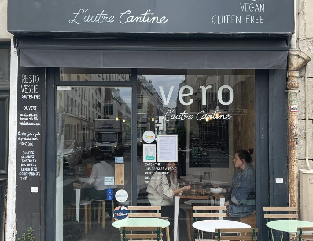 ICI Toilettes - Véro, l'autre cantine Paris 2