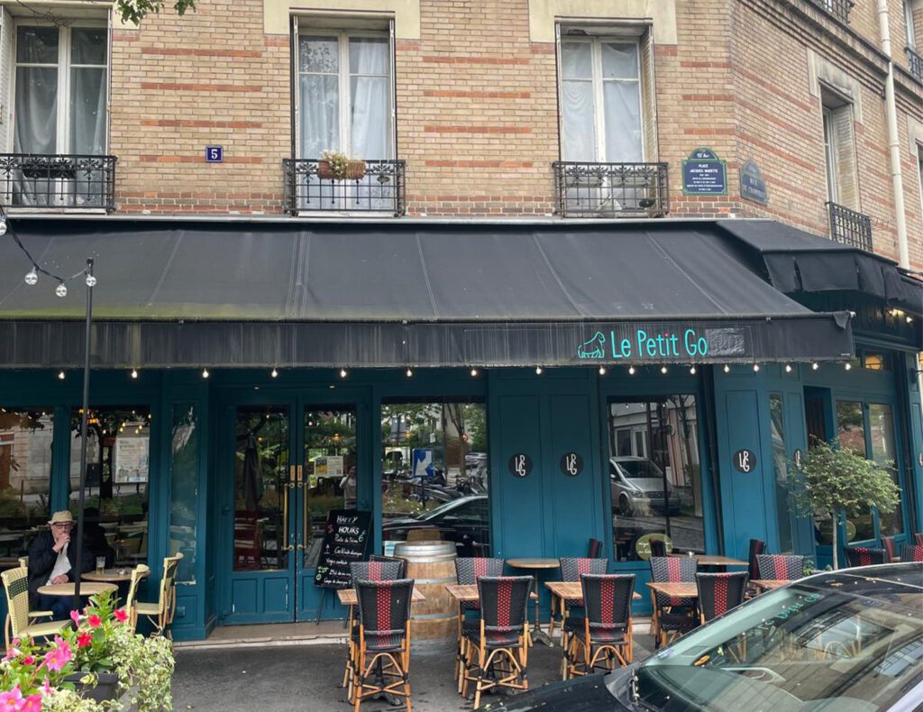 ICI Toilettes Le Petit Gorille Bar Paris 2